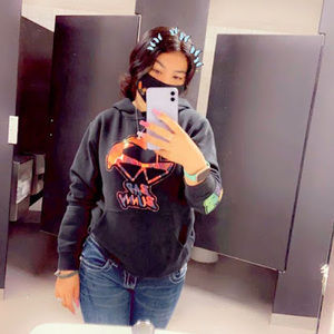 Meet your Posher, Amberlee